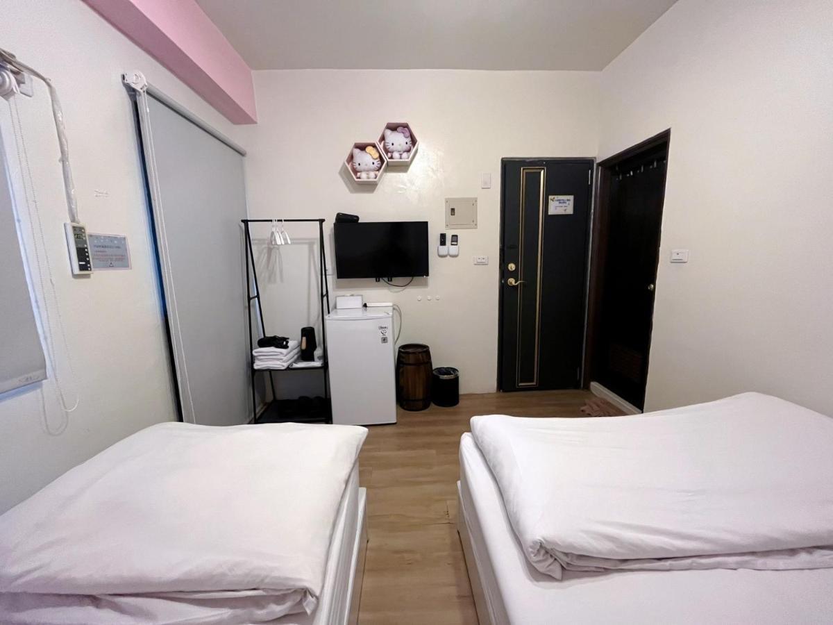Apartamento Fengchia Fun House Taichung Exterior foto