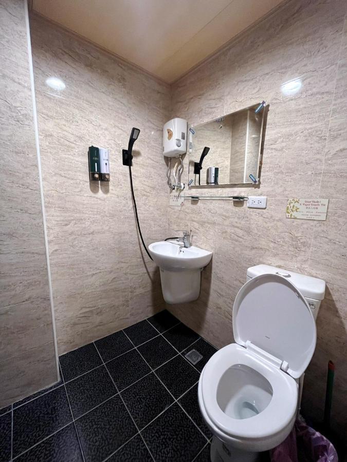 Apartamento Fengchia Fun House Taichung Exterior foto